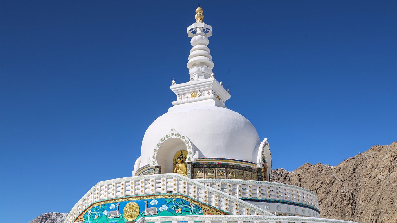 SRINAGAR TO LEH